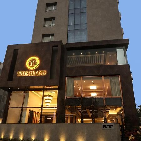 The Grand Asansol Hotell Exteriör bild