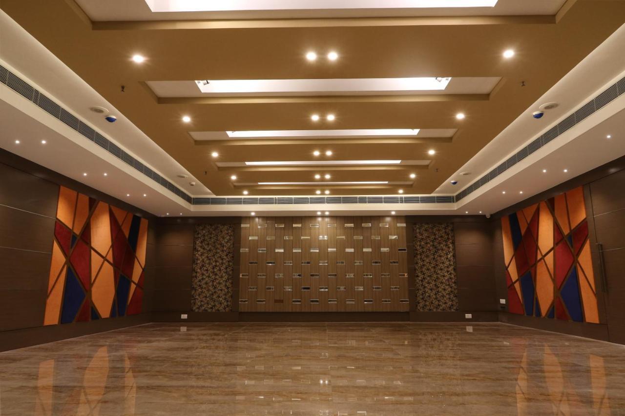 The Grand Asansol Hotell Exteriör bild